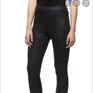 Dex Black “Leather like” leggings